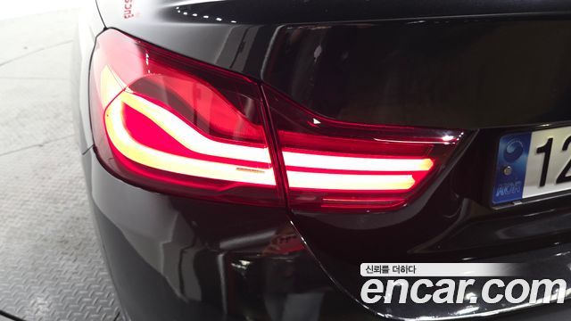 BMW 4 Series (F32) 430i M Sport Convertible 2020 — фото 23