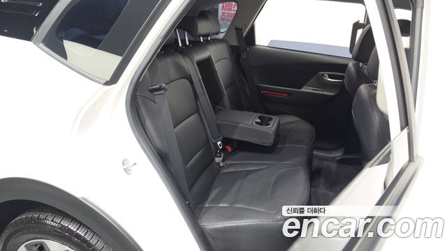 Kia Niro Plus Air 2024 — фото 12