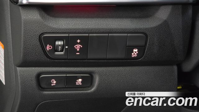 Kia Niro Plus Air 2024 — фото 19