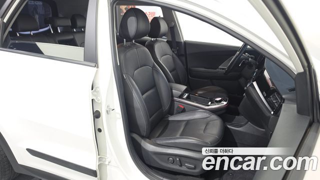 Kia Niro Plus Air 2024 — фото 26