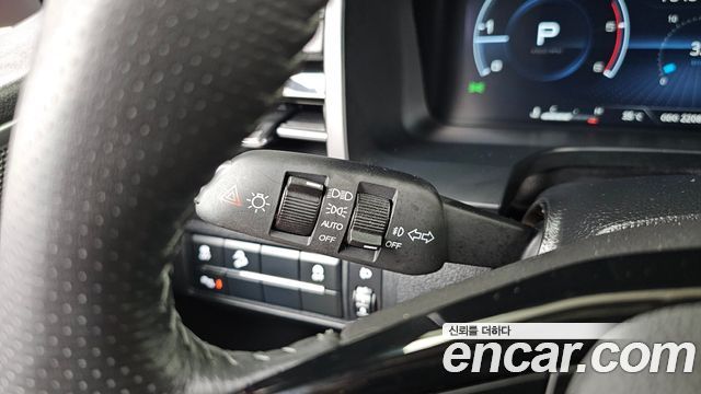 KG Mobility (SsangYong) Musso Sport Khan (Q261) Diesel 2.2 4WD Prestige 2025 — фото 27