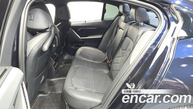 BMW 5 Series (G60) 530i xDrive M Sport 2024 — фото 15