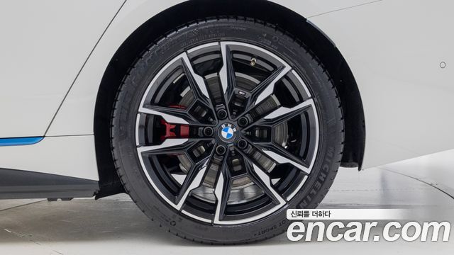 BMW i4 M50 Pro 2025 — фото 5