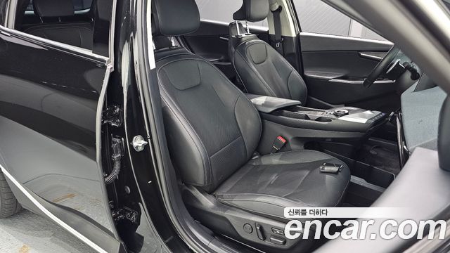 Kia EV6 Long Range Air 2022 — фото 16