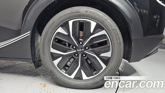 Kia EV6 Long Range Air 2022 — фото 21