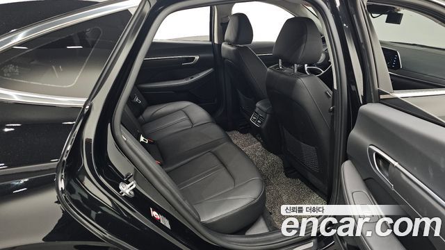 Hyundai Sonata (DN8) 2.0 Premium Plus 2022 — фото 12