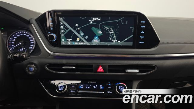 Hyundai Sonata (DN8) 2.0 Premium Plus 2022 — фото 14