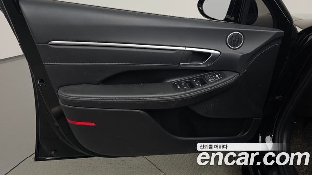 Hyundai Sonata (DN8) 2.0 Premium Plus 2022 — фото 24