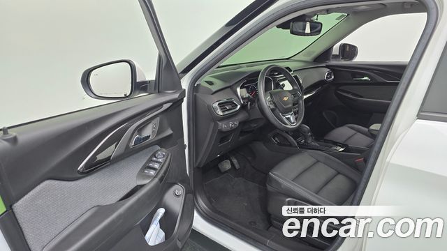 Chevrolet Trailblazer 1.3 Turbo 2WD Premier 2022 — фото 10