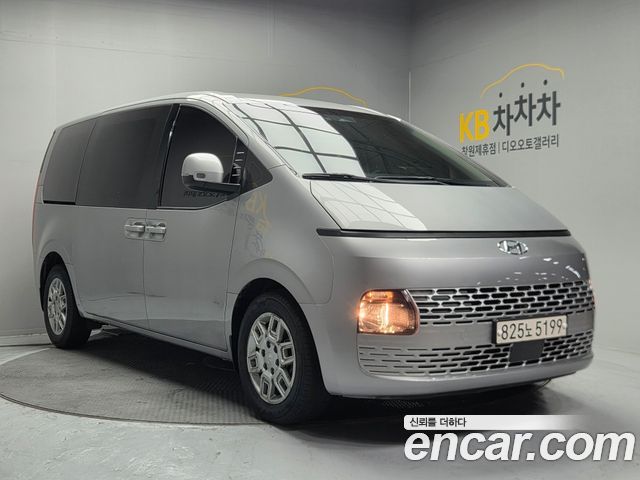 Hyundai Staria Cargo 5-Seater Modern 2022 — фото 2