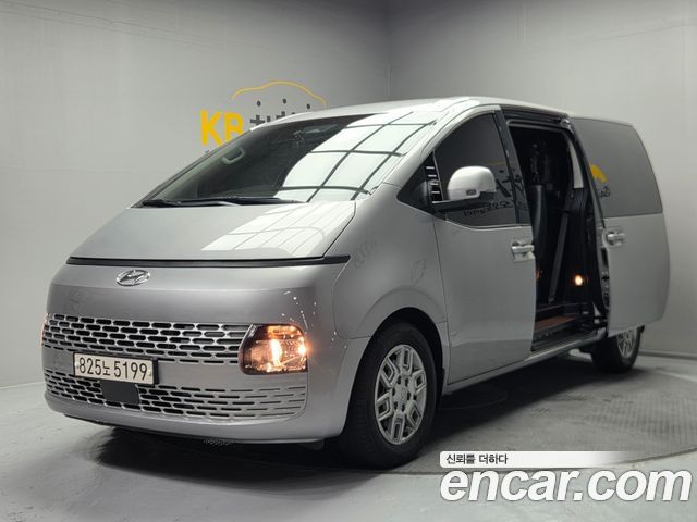 Hyundai Staria Cargo 5-Seater Modern 2022 — фото 3