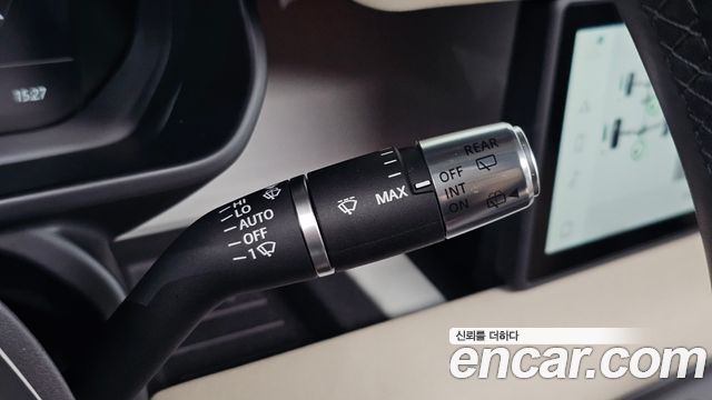Land Rover Defender (L663) 110 D240 SE 2020 — фото 16