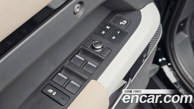 Land Rover Defender (L663) 110 D240 SE 2020 — фото 30