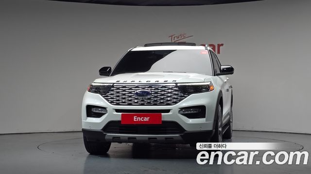 Ford Explorer (VI) 3.0 Platinum 4WD 2021 — фото 3