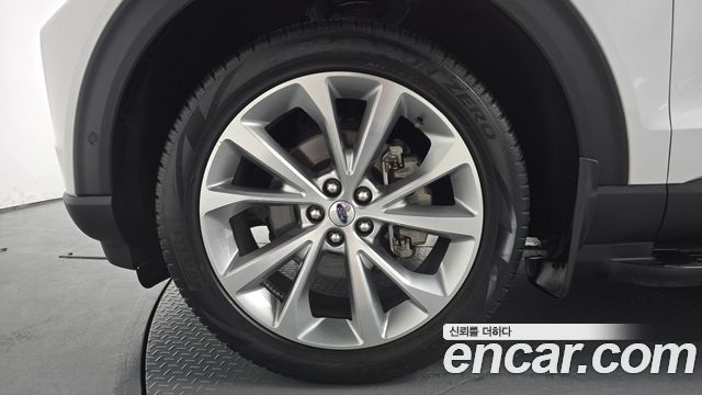 Ford Explorer (VI) 3.0 Platinum 4WD 2021 — фото 5