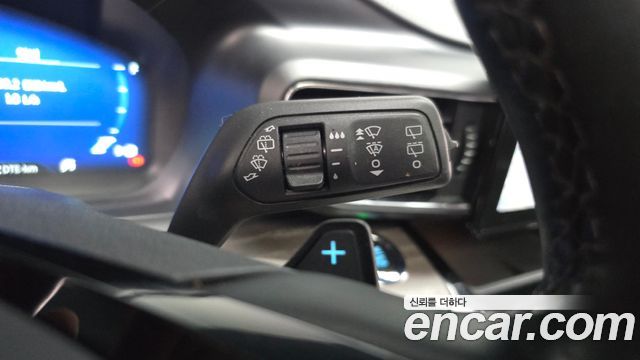 Ford Explorer (VI) 3.0 Platinum 4WD 2021 — фото 27