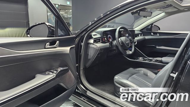 Kia K5 (III) 1.6 Turbo Prestige 2022 — фото 10