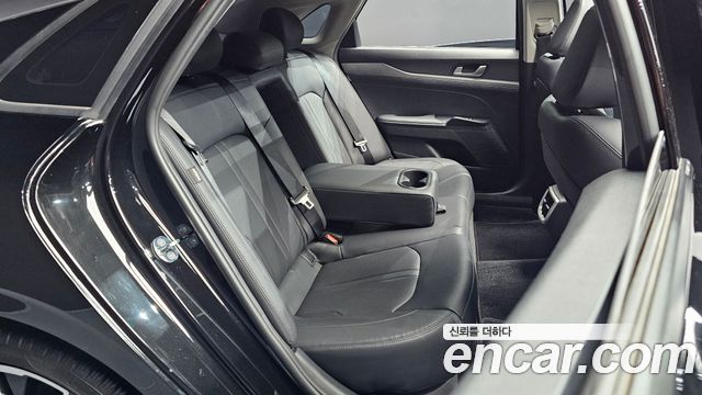 Kia K5 (III) 1.6 Turbo Prestige 2022 — фото 11