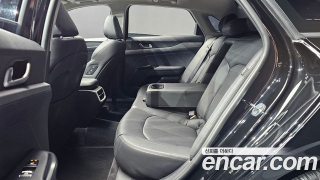 Kia K5 (III) 1.6 Turbo Prestige 2022 — фото 12