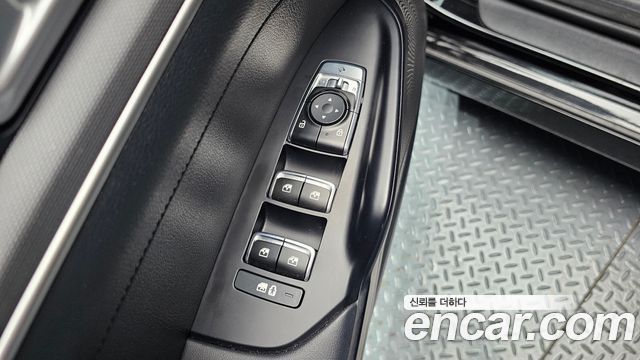 Kia K5 (III) 1.6 Turbo Prestige 2022 — фото 17