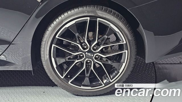 Kia K5 (III) 1.6 Turbo Prestige 2022 — фото 21