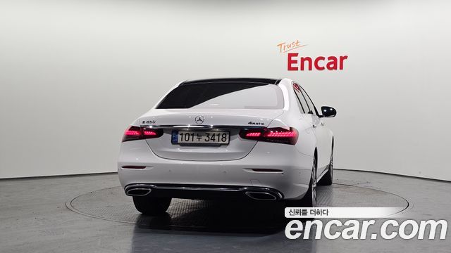 Mercedes-Benz E-Class (W213) E450 4MATIC Exclusive 2021 — фото 4