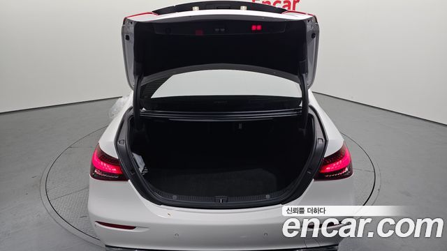 Mercedes-Benz E-Class (W213) E450 4MATIC Exclusive 2021 — фото 20