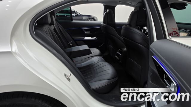 Mercedes-Benz E-Class (W214) E200 Avantgarde 2025 — фото 11