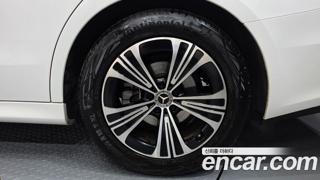 Mercedes-Benz E-Class (W214) E200 Avantgarde 2025 — фото 21