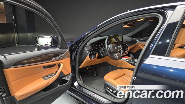BMW 5 Series (G30) 520i M Sport 2021 — фото 10