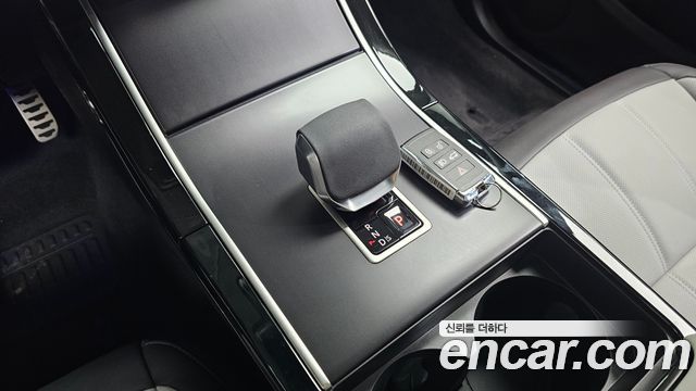 Land Rover Range Rover Evoque (II) P250 Dynamic SE 2026 — фото 13