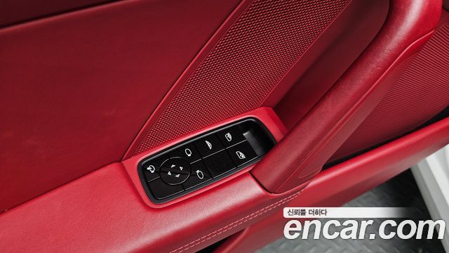 Porsche 911 (992) Carrera 4 Cabriolet 2021 — фото 24