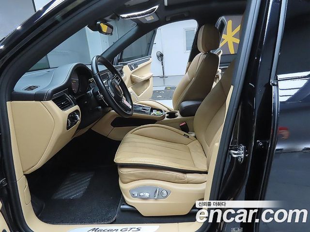Porsche Macan 3.0 GTS 95B 2018 — фото 15
