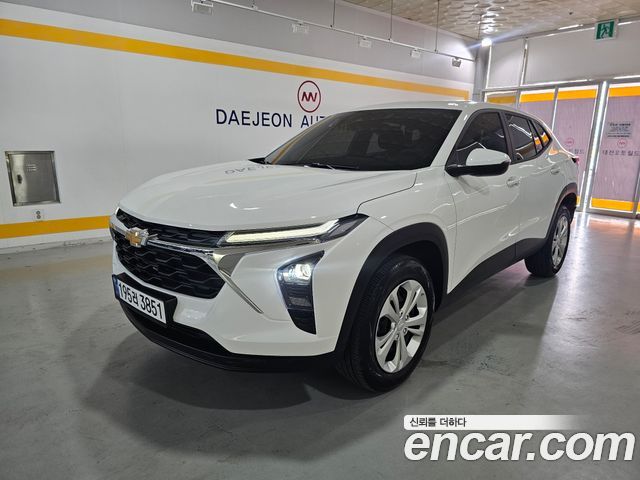 Chevrolet Trax Crossover 1.2 LS Plus 2024 — фото 3
