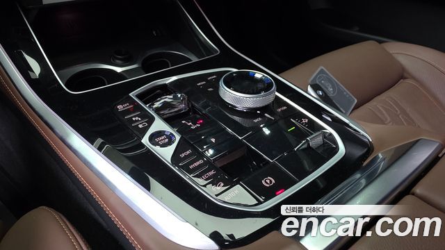 BMW X5 (G05) xDrive 50e M Sport 2025 — фото 9