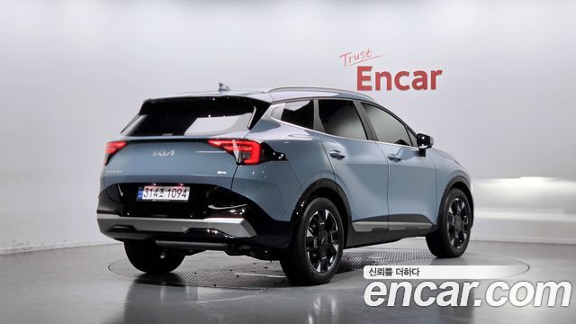Kia Sportage Hybrid (V) HEV 1.6 2WD Signature 2025 — фото 2