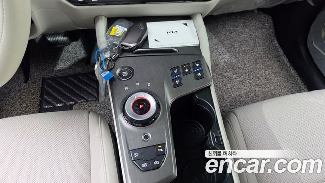 Kia Sportage Hybrid (V) HEV 1.6 2WD Signature 2025 — фото 9