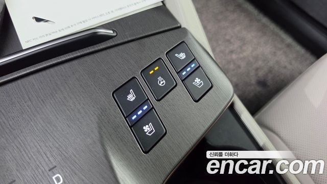 Kia Sportage Hybrid (V) HEV 1.6 2WD Signature 2025 — фото 18