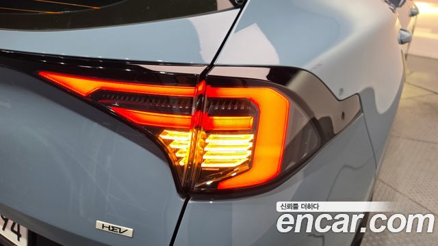 Kia Sportage Hybrid (V) HEV 1.6 2WD Signature 2025 — фото 29