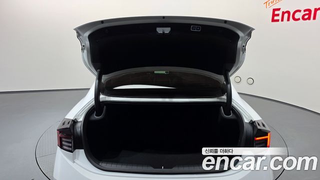 Hyundai Sonata The Edge (DN8) 2.0 Exclusive 2024 — фото 17