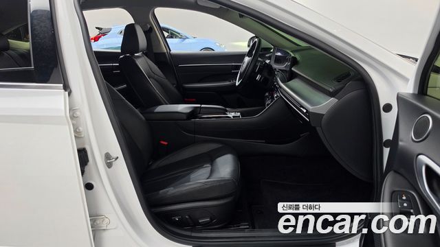 Hyundai Sonata The Edge (DN8) 2.0 Exclusive 2024 — фото 26