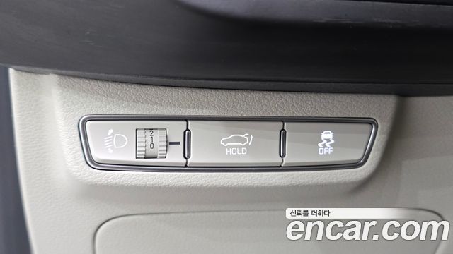 Kia K8 2.5 Gasoline 2WD Signature 2023 — фото 13