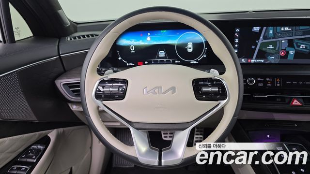 Kia K8 2.5 Gasoline 2WD Signature 2023 — фото 14