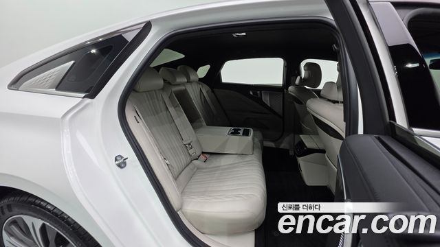 Kia K8 2.5 Gasoline 2WD Signature 2023 — фото 34