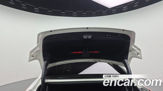 Kia K8 2.5 Gasoline 2WD Signature 2023 — фото 36