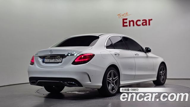 Mercedes-Benz C-Class (W205) C200 AMG Line 2021 — фото 2