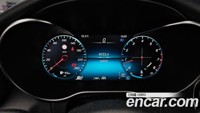 Mercedes-Benz C-Class (W205) C200 AMG Line 2021 — фото 8