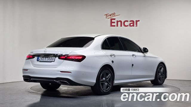 Mercedes-Benz E-Class (W213) E250 AMG Line 2023 — фото 2