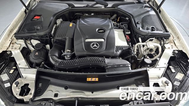 Mercedes-Benz E-Class (W213) E250 AMG Line 2023 — фото 6