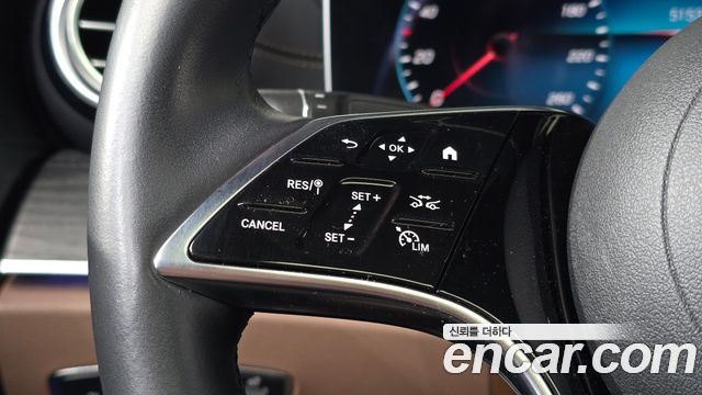 Mercedes-Benz E-Class (W213) E250 AMG Line 2023 — фото 15